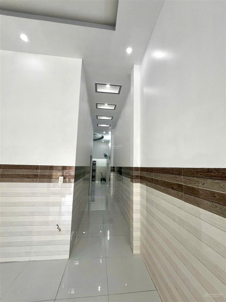 Nhà cho thuê 8tr  1pn  trệt rộng mới  kdc hưng phú  lộ 16m