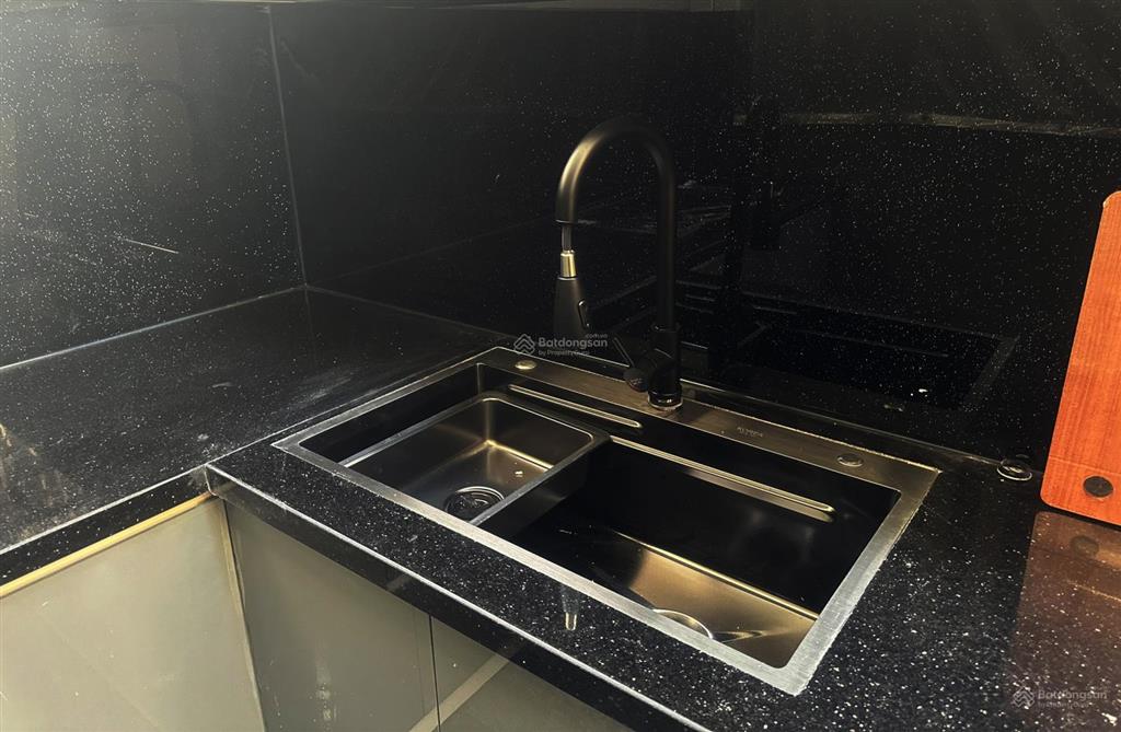 Chính chủ bán biệt thự song lập 120m2 trung tâm khu san hô, sát hồ tạo sóng, chung cư, công viên.