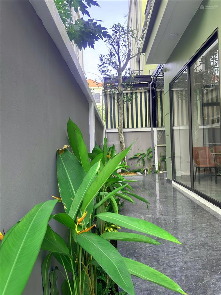 Chính chủ bán biệt thự song lập 120m2 trung tâm khu san hô, sát hồ tạo sóng, chung cư, công viên.