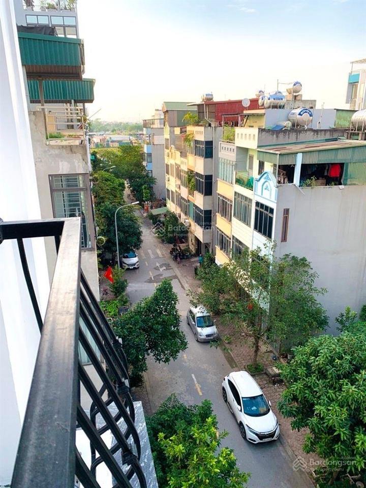 Bán nhà khu tái định cư gần aeon mall, 2 thoáng, 65m2, 7 tầng, mặt tiền 4.4m, giá 17 tỷ