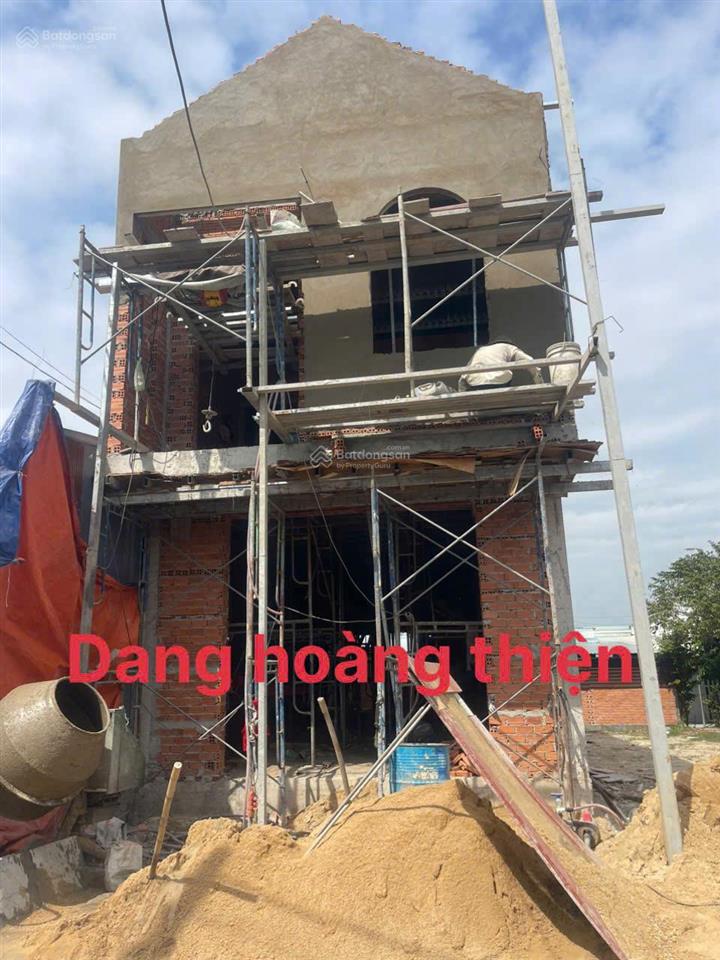 Bán nhà mới xây phước vĩnh an xã củ chi, dt 5x18m, full thổ cư, quy hoạch khu dân cư hiện hữu