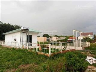 Nhà vườn thái mỹ 1000m² full thổ cư, có nhà cấp 4, có sẵn nhà cấp 4 gồm 1 phòng khách, 1 phòng ngủ