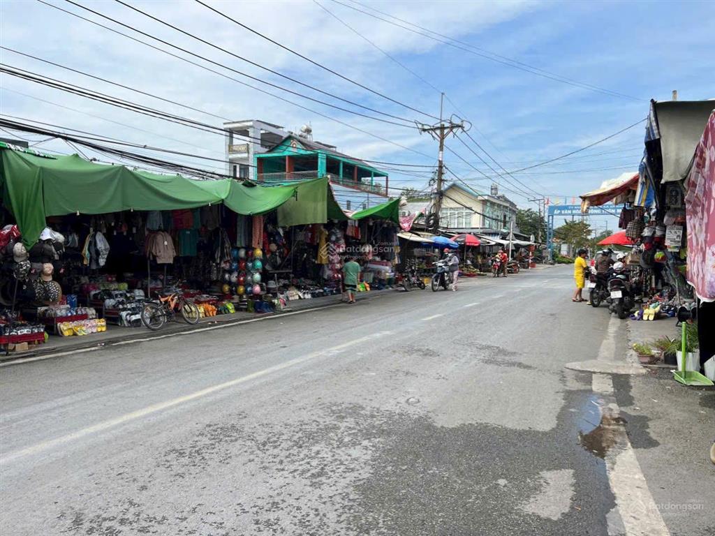 Bán lô đất mt tỉnh lộ 7, xã an nhơn tây, củ chi. đất cao ráo bằng phẳng, dt 150m2 full thổ