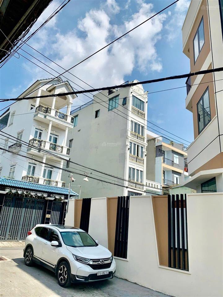 Giảm giá căn góc 2 mặt tiền long trường q9  3 tầng  kinh doanh tốt  104.6m2  7,3tỷ thương lượng