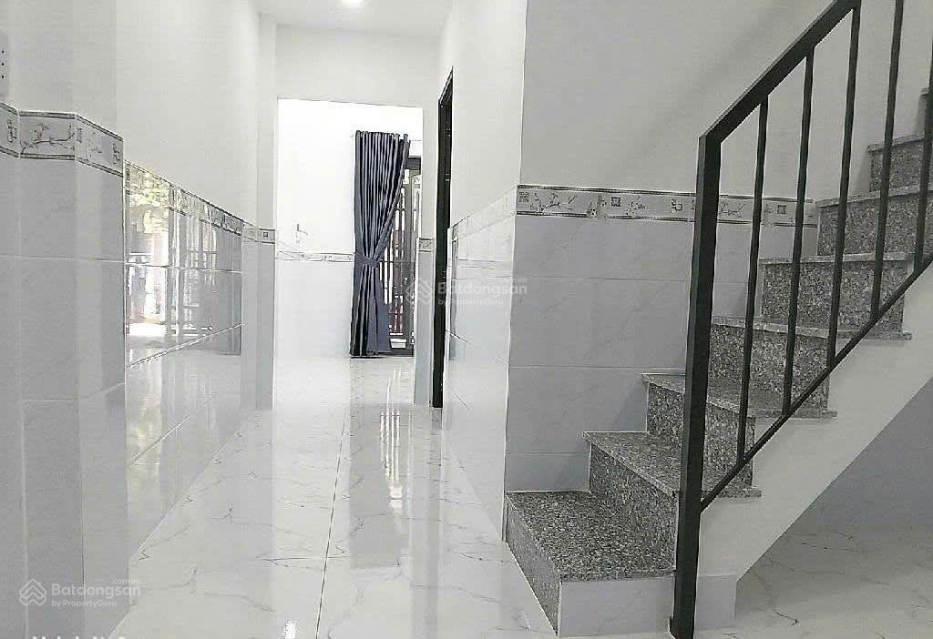 Nhà giá rẻ quận 2mặt tiền kinh doanh tốt64m22tầng3pnsổ riênggần chợngay lê văn thịnh6,7 tỷ
