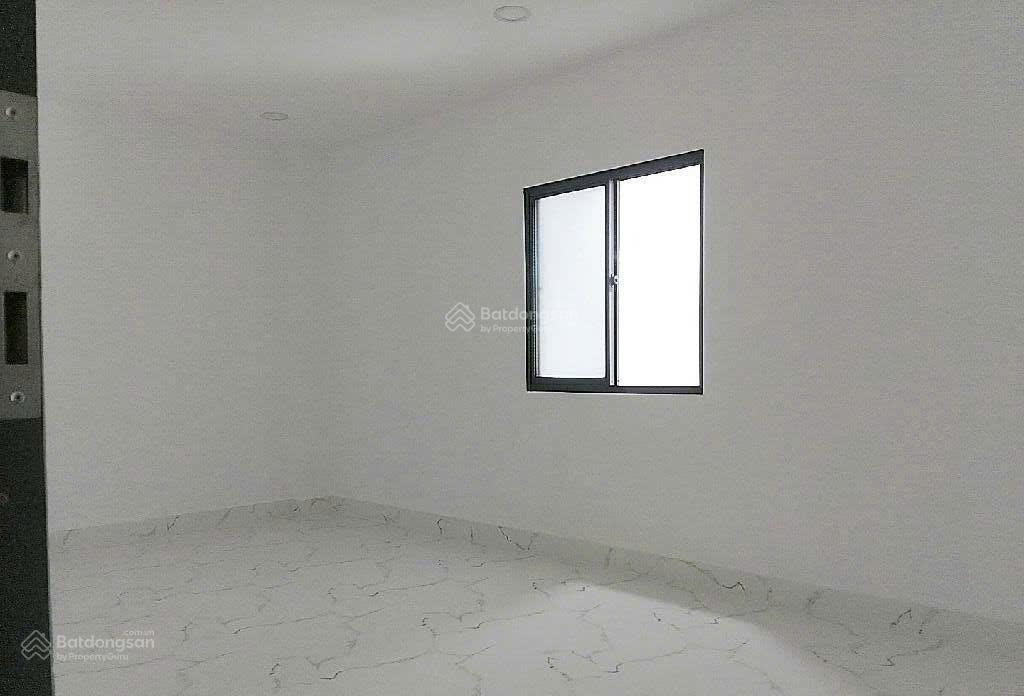 Nhà giá rẻ quận 2mặt tiền kinh doanh tốt64m22tầng3pnsổ riênggần chợngay lê văn thịnh6,7 tỷ
