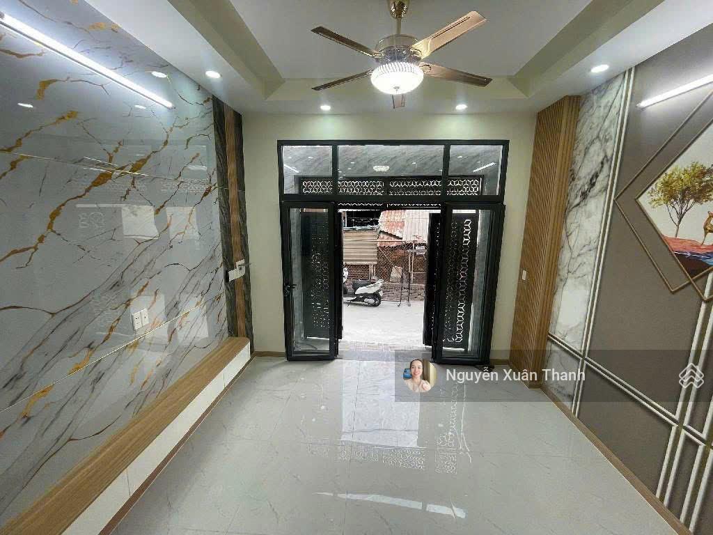 Nhà mới ở ngayan cư lâu dài4 tầnghxhkhu an ninhgần chợ6,5 tỷ thương lượng