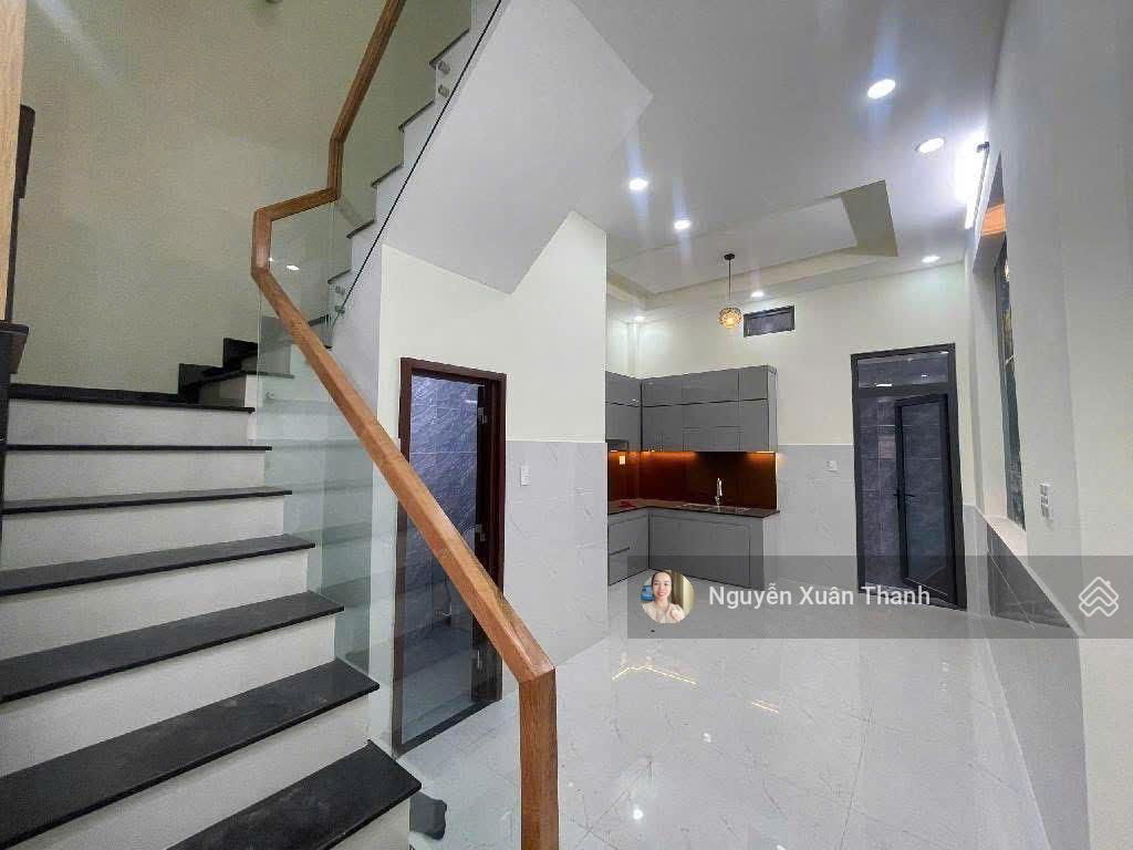 Nhà mới ở ngayan cư lâu dài4 tầnghxhkhu an ninhgần chợ6,5 tỷ thương lượng