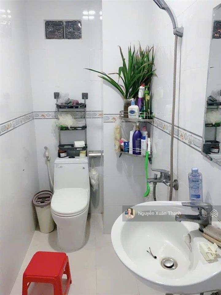 Nhà mặt tiền giá rẻ quận 2  7,4 tỷ, 62m2, 3pn, 2wc  không quy hoạch  an cư lâu dài