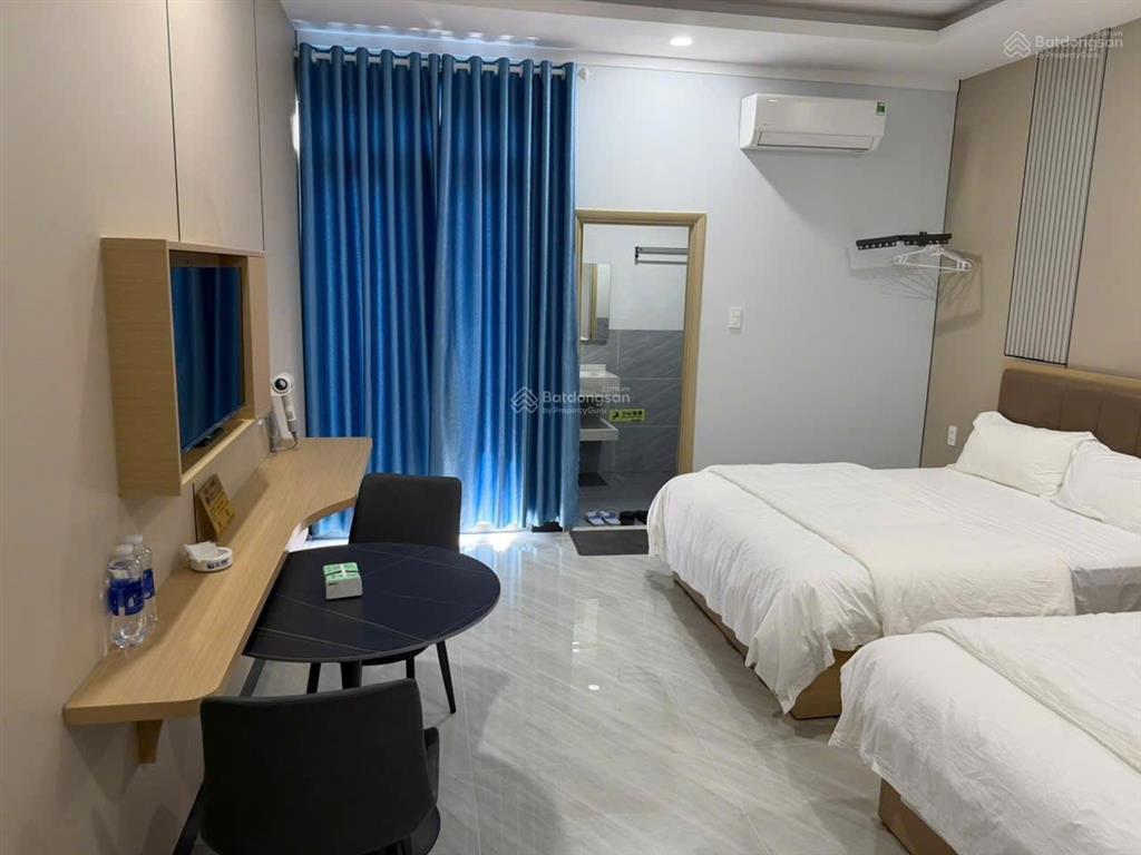 Bán khách sạn kdc việt sing thuận an,bình dương