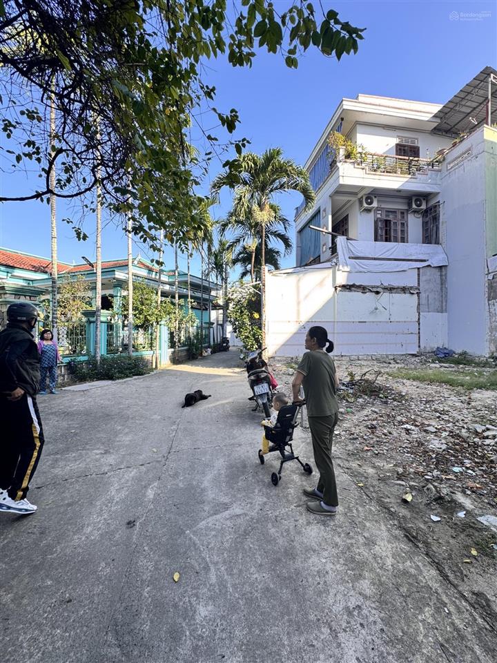 Bán đất sát biển siêu hiếm giá tốt