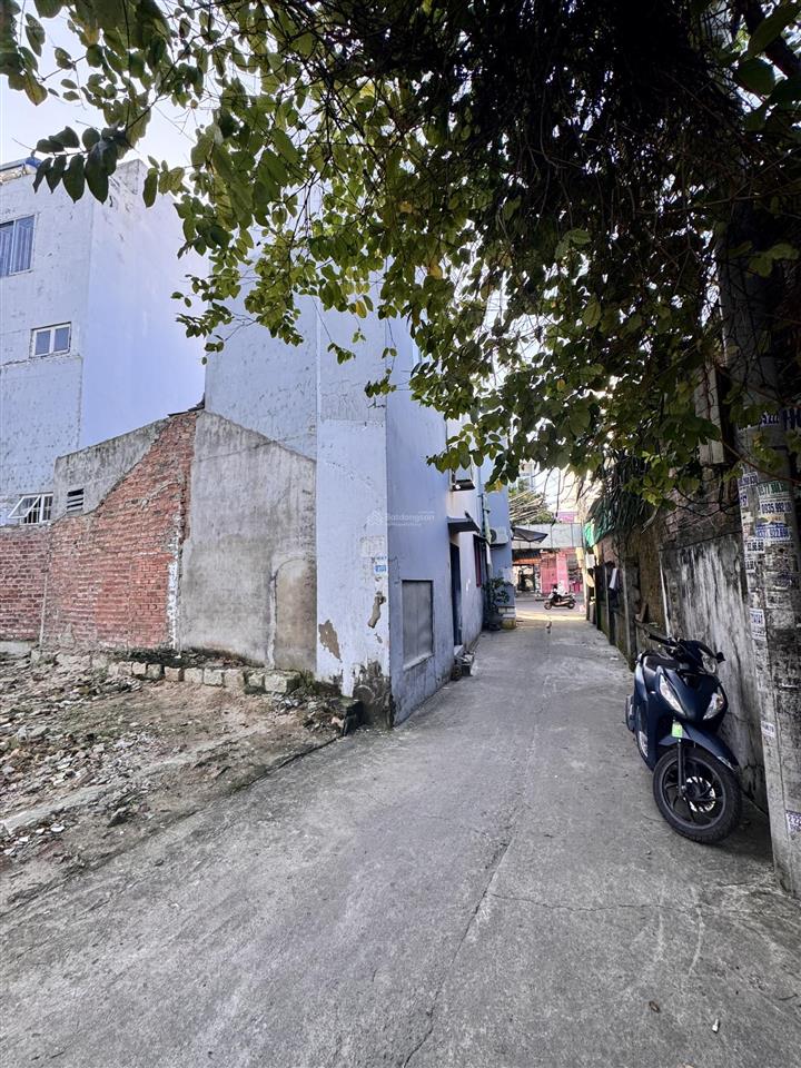 Bán đất sát biển siêu hiếm giá tốt