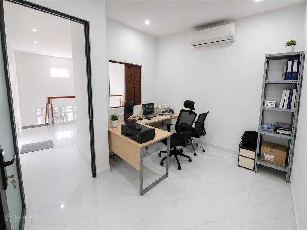 Bán nhà mặt tiền đường số lê văn việt  xe hơi ngủ trong nhà  gần vincom quận 9  chỉ 5,5 tỷ