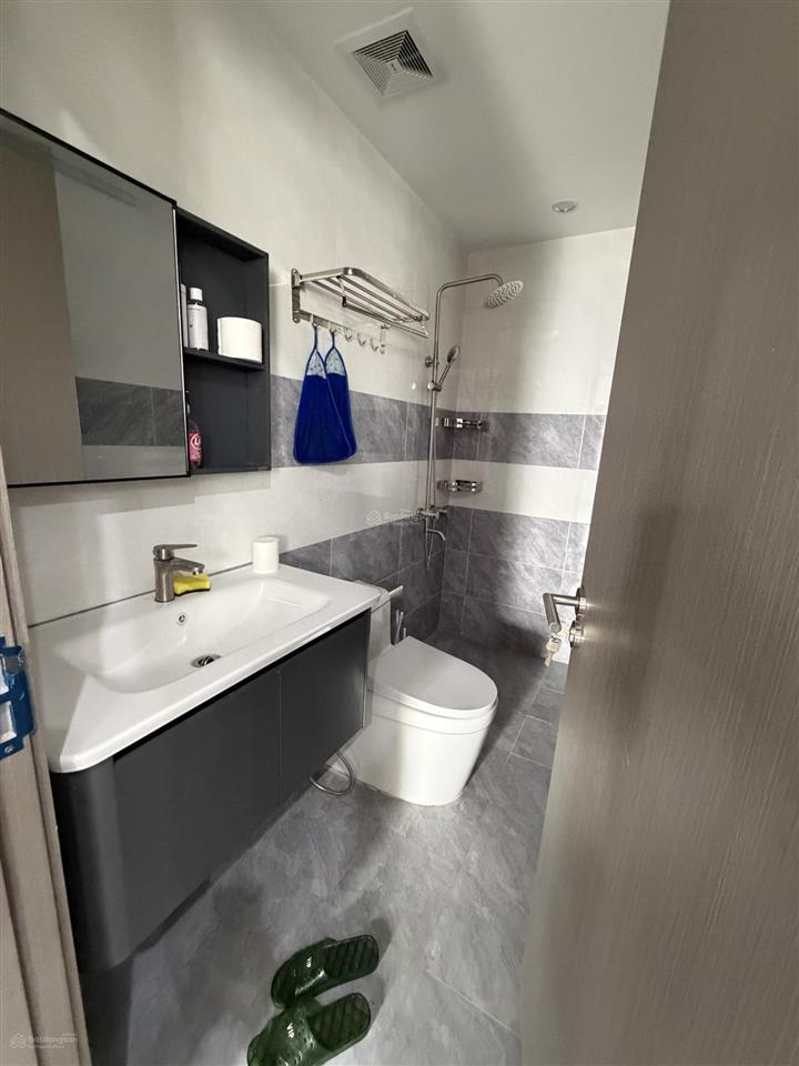 Bán cc athena complex pháp vân, 4,55 tỷ, 67m2, 2pn, 2wc, nội thất cơ bản tại hoàng liệt