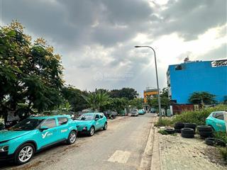 Bán lô đất hxh sát mt đặng thùy trâm 4x20 sát đại học văn lang