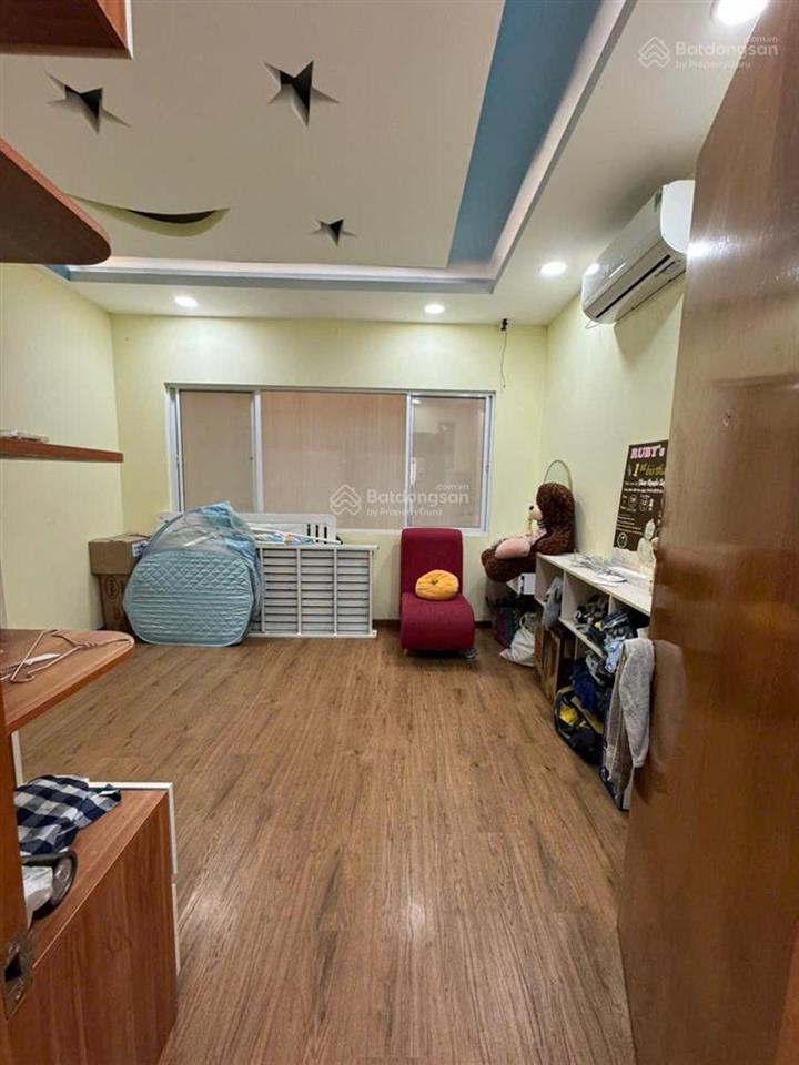 Ô tô ngủ trong nhà nhà bán bình thạnh. 4x18m, 6 tầng có thang máy