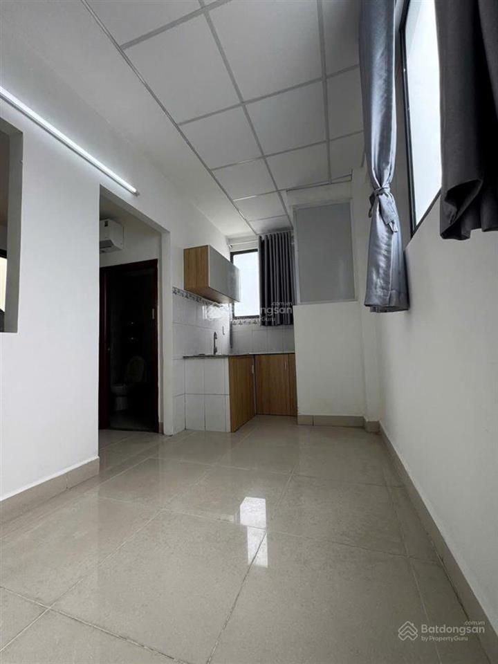 Ngay bà chiểu  bán chdv 5 tầng bạch đằng 4.9x18m  sẵn hđ 45tr/tháng  còn 10.8 tỷ tl