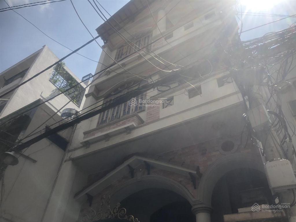 Nhà bán phú nhuận thích quảng đức 6x18m, 3 lầu có gara ô tô