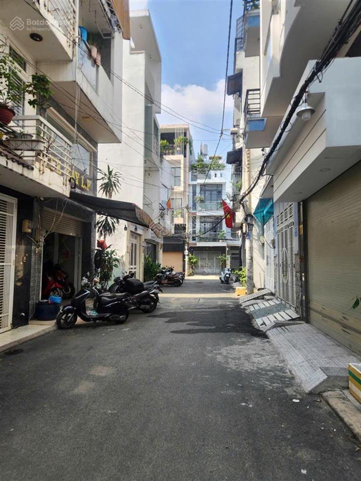 Xe hơi ngủ trong nhà, ngang lớn phan văn trị, 5x12m, 2 lầu nhà hẻm kinh doanh