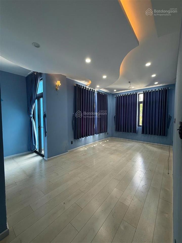Bán nhà bình thạnh, lê quang định, 8,6x7,7m, 1 lầu, st 4pn, cách mặt tiền chỉ 1 căn