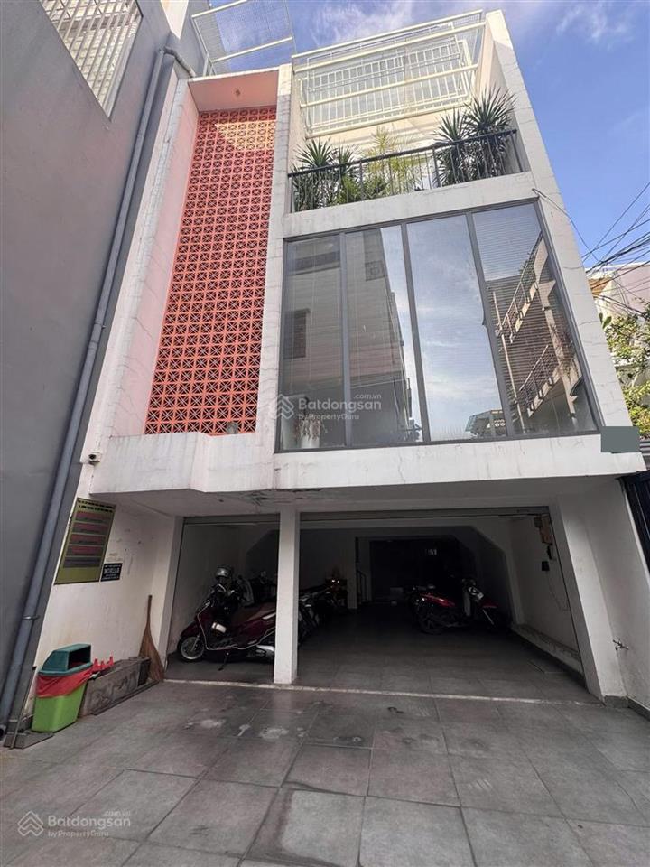 Hẻm xe hơi hoàng hoa thám 6x21 nhà xây 3 tầng sát mặt tiền đường