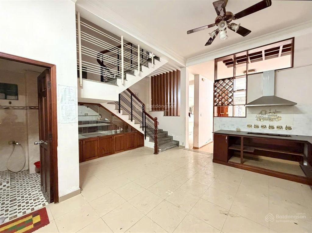 Cần bán gấp nhà hxh 8m nguyễn văn đậu 6x17m, lửng 2 lầu st nhà xây kiên cố