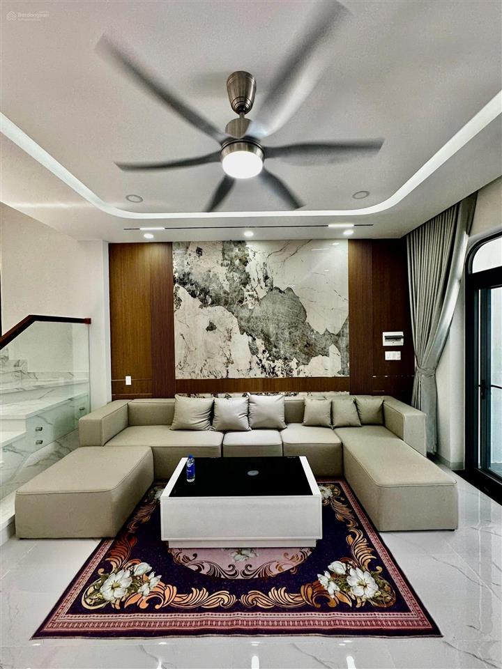 Bán nhà gói 7 mỹ gia 2 mặt tiền thoáng mát giá 9tỷ4!