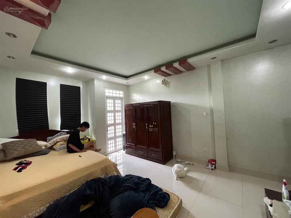 Bán nhà mặt phố tại đường số 3, 7.2 tỷ vnd, 64 m2, 5pn + 5wc + 3 tầng, shr