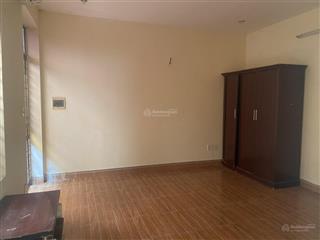 Cho thuê nhà riêng 2 tầng ở 75 miếu hai xã