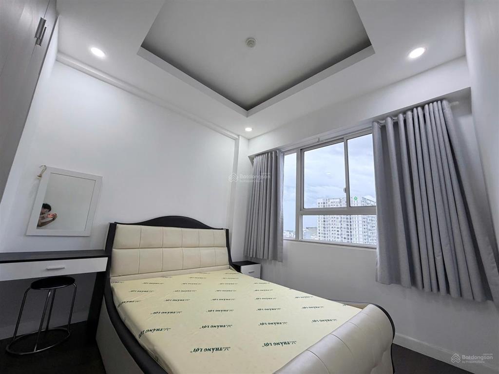 Cần cho thuê chung cư the botanica phổ quang. dt 75m², 2pn. giá 15 triệu.  0932 874 ***  hòa