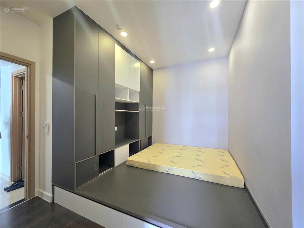 Cần cho thuê chcc golden mansion, giá 16 triệu, 75m2, 2pn, 2wc, nhà đẹp.  0932 874 ***  hòa