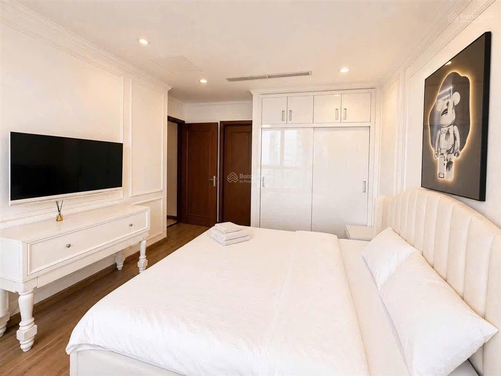 Chính chủ cho thuê the gold view, quận 4, dt 55m2, 1pn, giá 14 triệu/tháng,  0932 874 ***  hòa