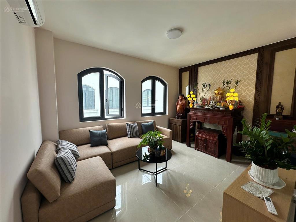 Bán nhanh nhà khu chà là vinhomes ocean park 2 63m2 x 5 tầng hoàn thiện đẹp giá 8 tỷ