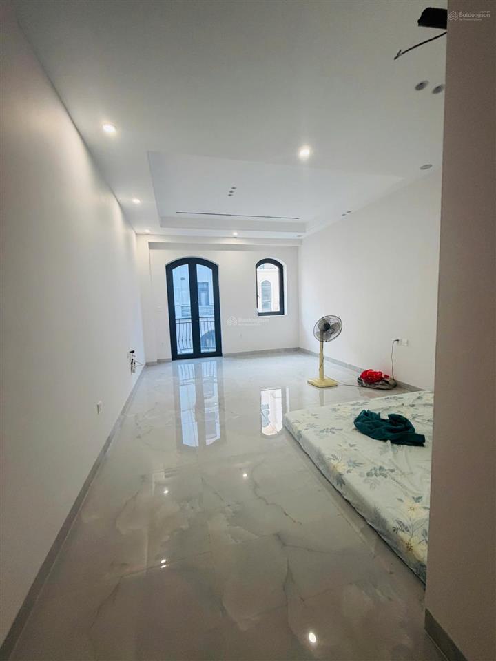 Bán nhanh lk 56m2 hoàn thiện 5 tầng thang máy khu sao biển vinhomes ocean park 2 chỉ 8,5 tỷ