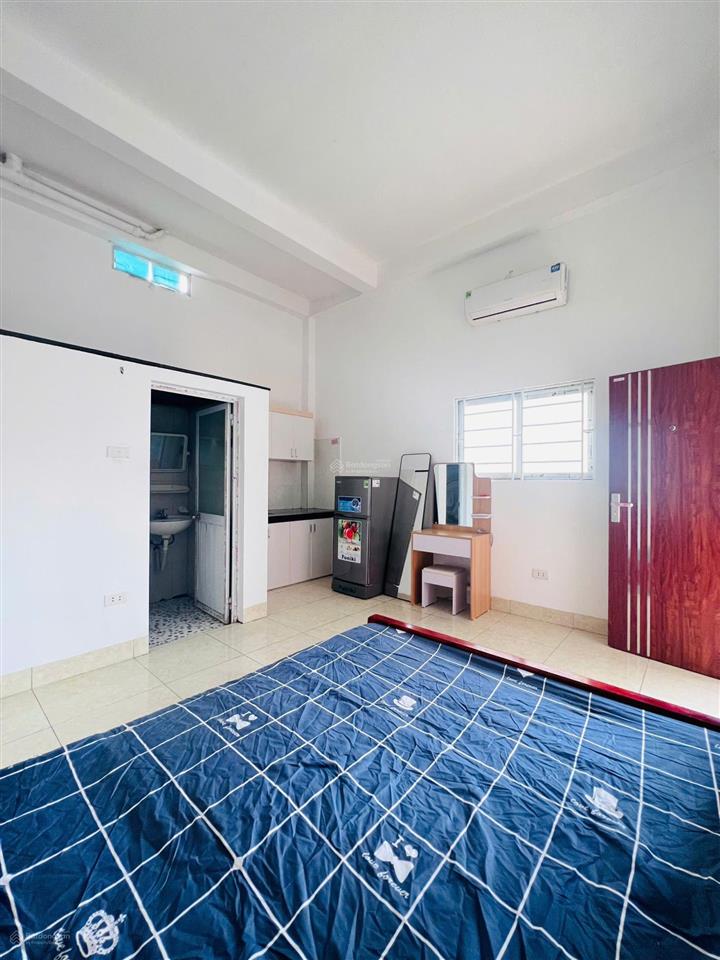 Chính chủ cho thuê phòng trọ cuối đường nguyễn khuyến gần viện 103 gần xa la, yên xá khép kín 3.5tr