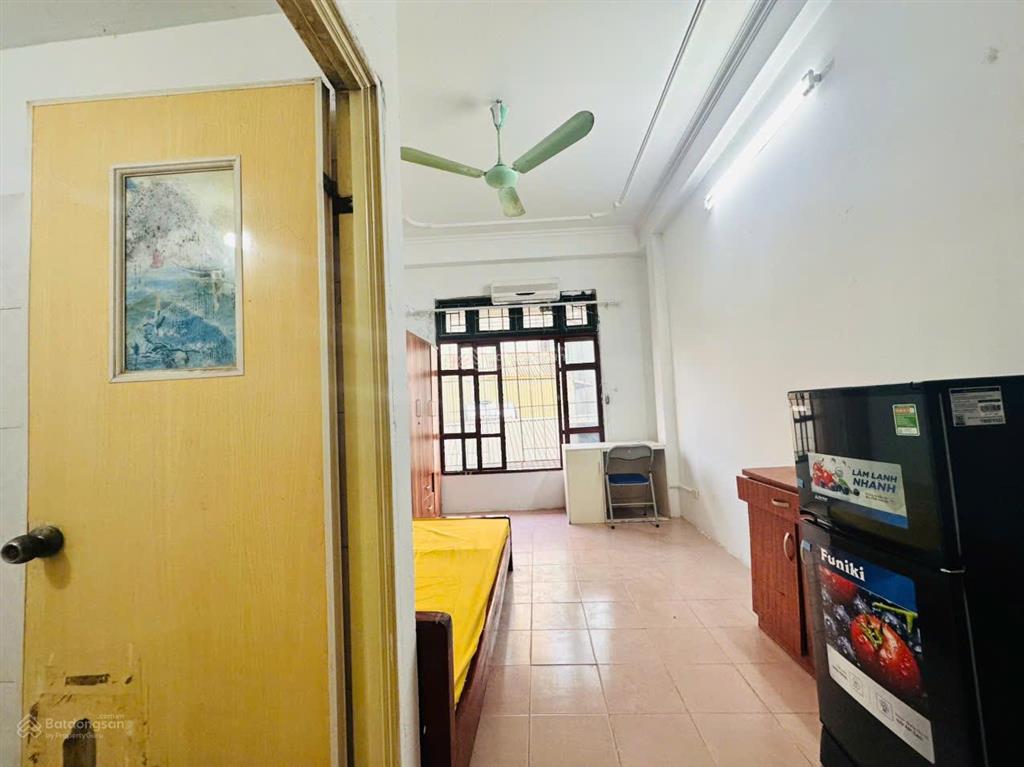 Chính chủ cho thuê phòng trọ ngõ 41 đông tác kim liên đống đa gần đại học bách khoa xây dựng, 3,8tr
