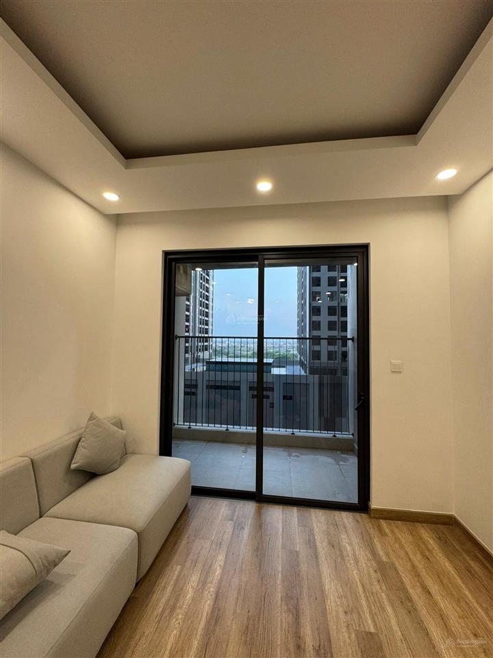 Cắt lỗ bán nhanh căn 83m đẹp nhất w1 the wisteria full nội thất chỉ 6 tỷ. có thương lượng