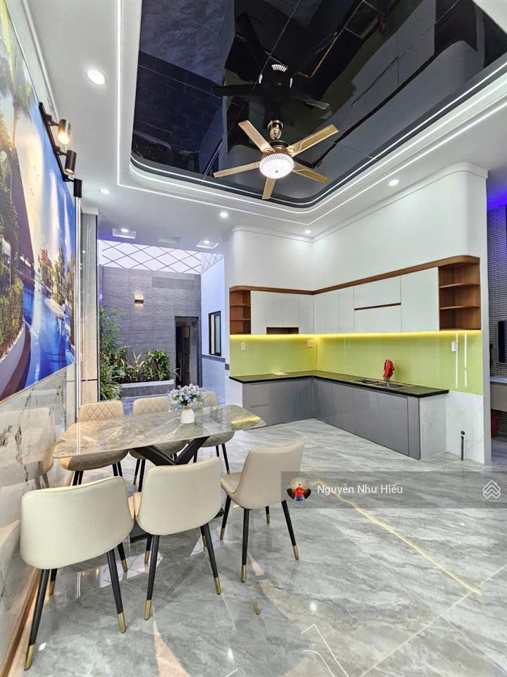 Bán nhà ngang 6m, gần vòng xoay cầu hang 1km, p.bửu hòa, tp.biên hòa