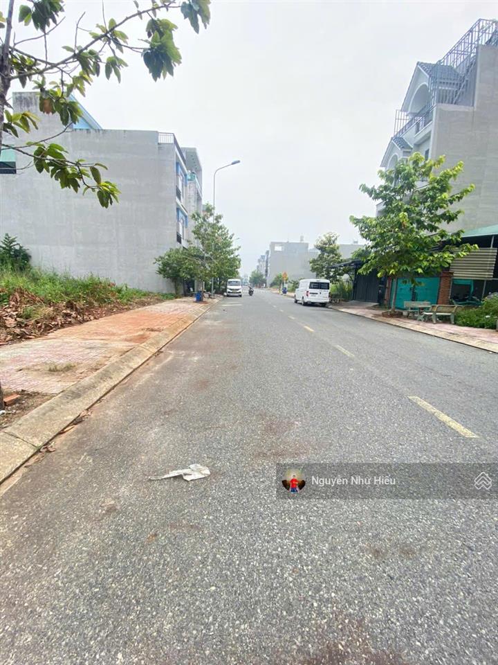 Bán đất trục chính d1 kdc phú hồng thịnh 9 p. bình an tp. dĩ an