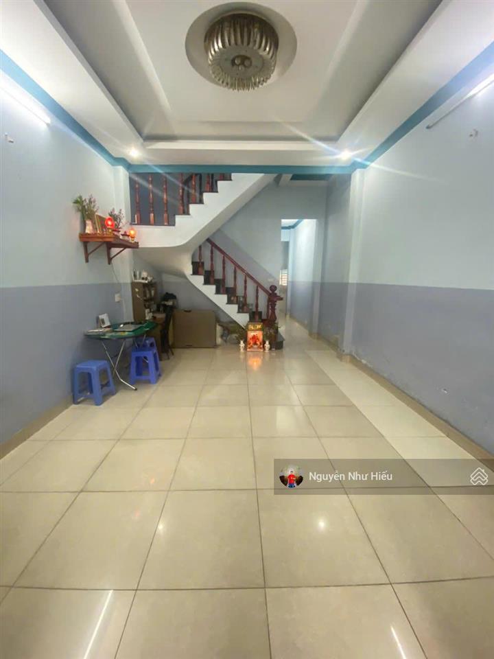 Giảm 300tr bán nhà 1 trệt 1 lầu mt đường nguyễn thái học p.tân đông hiệp tp.dĩ an