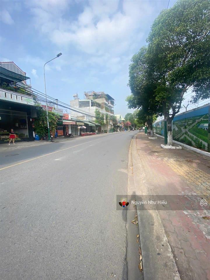 Giảm 300tr bán nhà 1 trệt 1 lầu mt đường nguyễn thái học p.tân đông hiệp tp.dĩ an