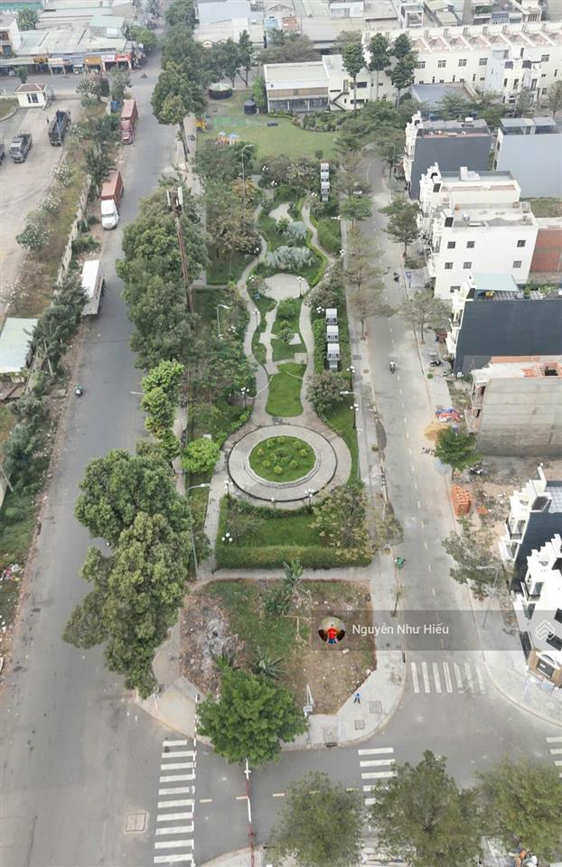 Bán đất góc 2 mặt tiền, phía sau có công viên, kdc icon central p. tân đông hiệp, tp. dĩ an