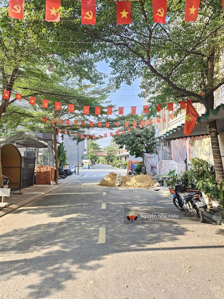 Bán đất 97,6m2 kdc phú hồng thịnh 8 mở rộng, p. bình chuẩn, tp. thuận an