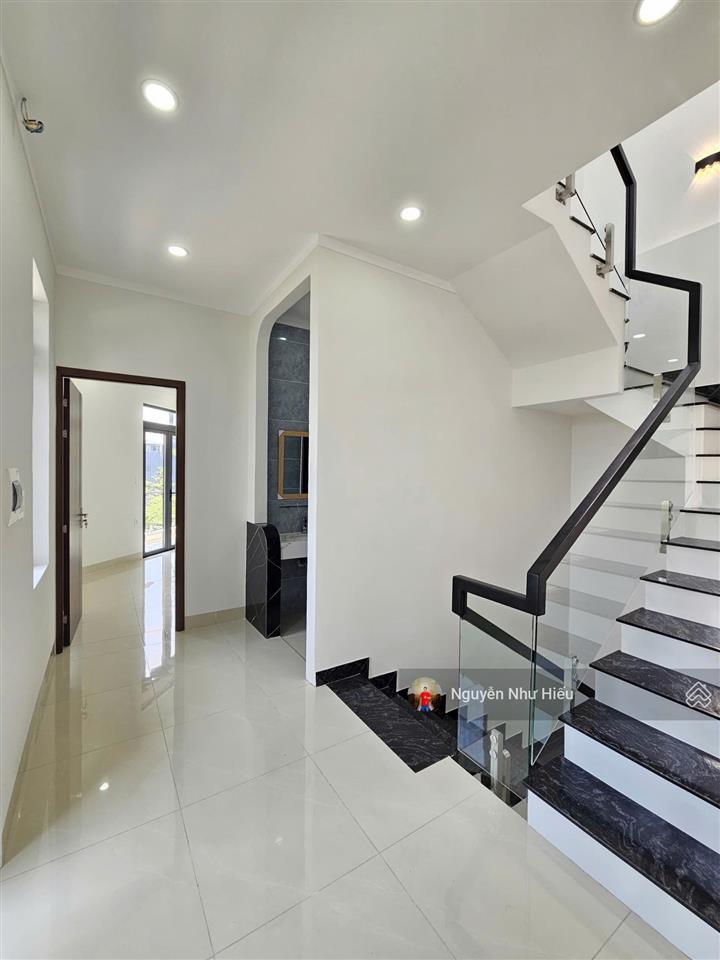 Bán nhà góc 2 mặt tiền kdc lộc phát residence gần chợ thuận giao, p. thuận giao, tp. thuận an