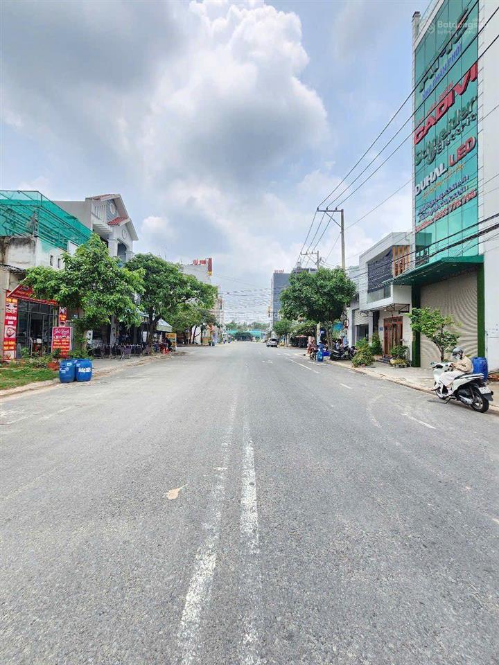 Giảm 400tr bán tòa nhà 6 tầng mt trục chính đường d1 kdc việt sing p. thuận giao tp thuận an