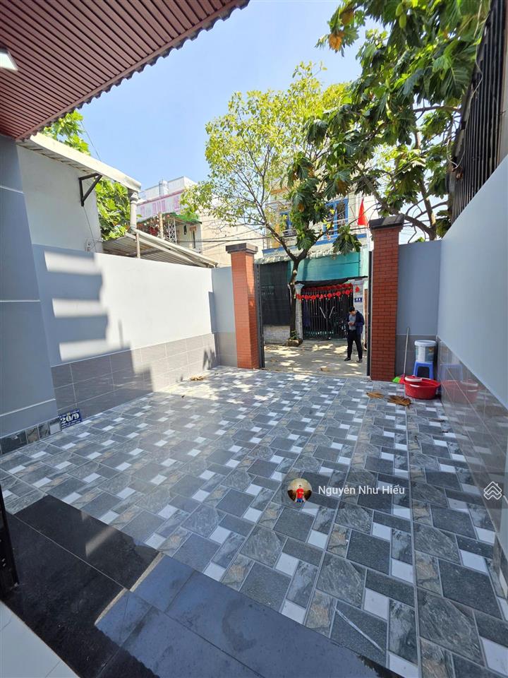 Giảm 250tr bán nhà gần trạm thu phí lái thiêu quốc lộ 13, p. lái thiêu, tp. thuận an