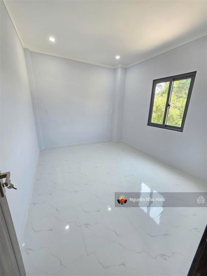 Giảm 250tr bán nhà gần trạm thu phí lái thiêu quốc lộ 13, p. lái thiêu, tp. thuận an