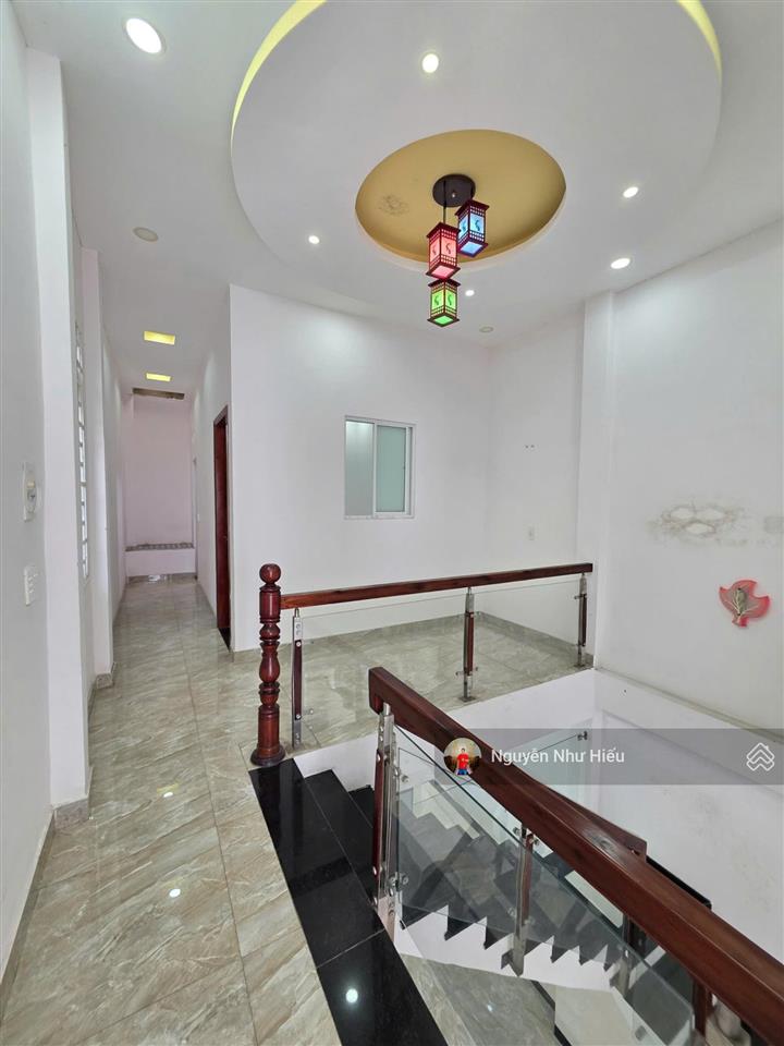 Bán nhà 2 mặt thoáng giá 3,95 tỷ tl, gần go, p.đông hòa, tp.dĩ an