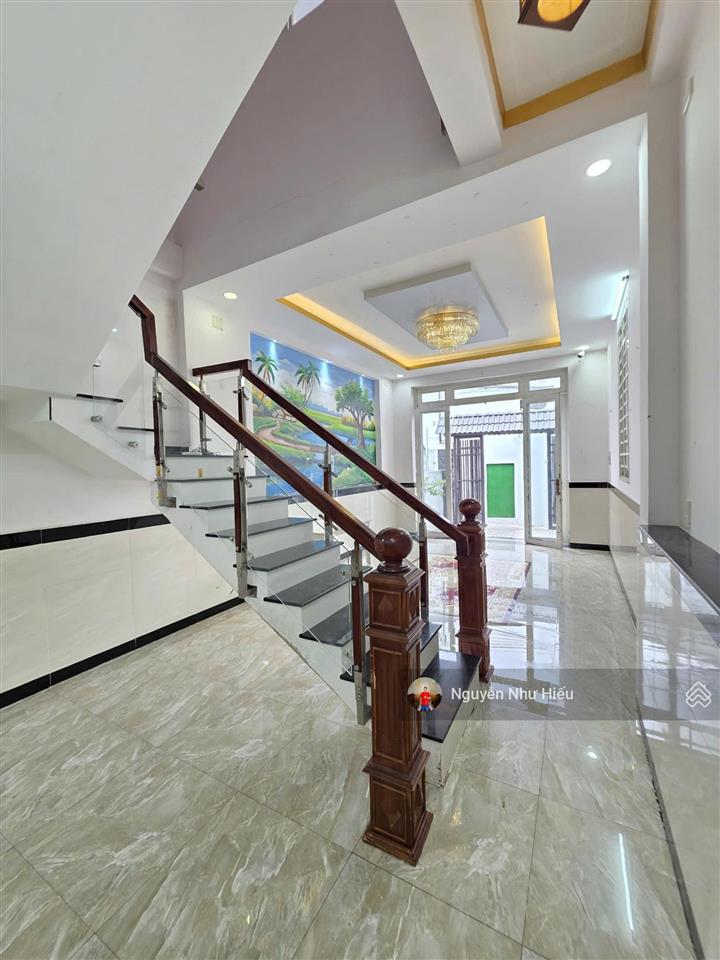 Bán nhà 2 mặt thoáng giá 3,95 tỷ tl, gần go, p.đông hòa, tp.dĩ an