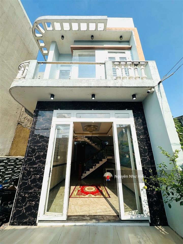 Bán nhà 2 mặt thoáng giá 3,95 tỷ tl, gần go, p.đông hòa, tp.dĩ an